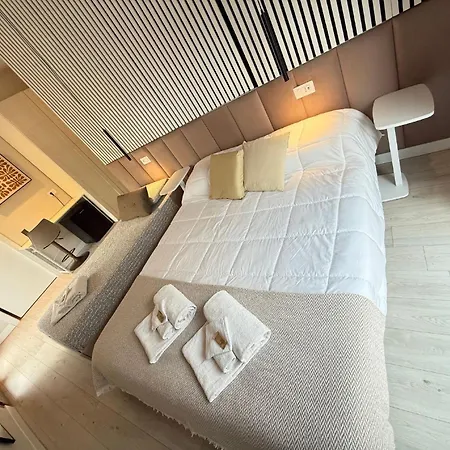 La N4-elegant Near Lido 3*